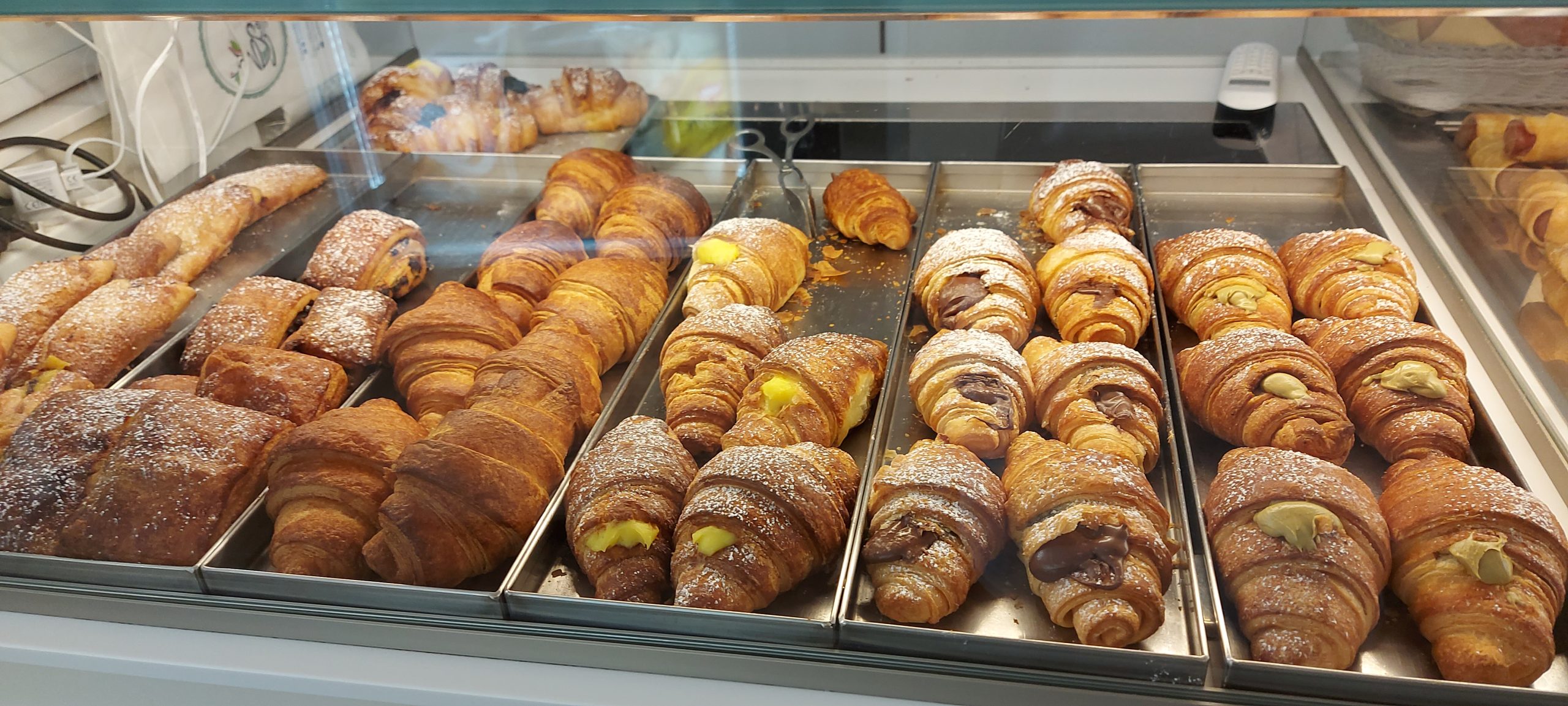 Keliaakikkona Barissa, Italiassa